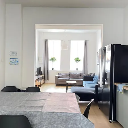 Les Arts 5 Sdb Privatif 2 Eme Etage Guest house 3*