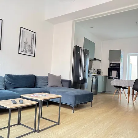 Les Arts 5 Sdb Privatif 2 Eme Etage Guest house